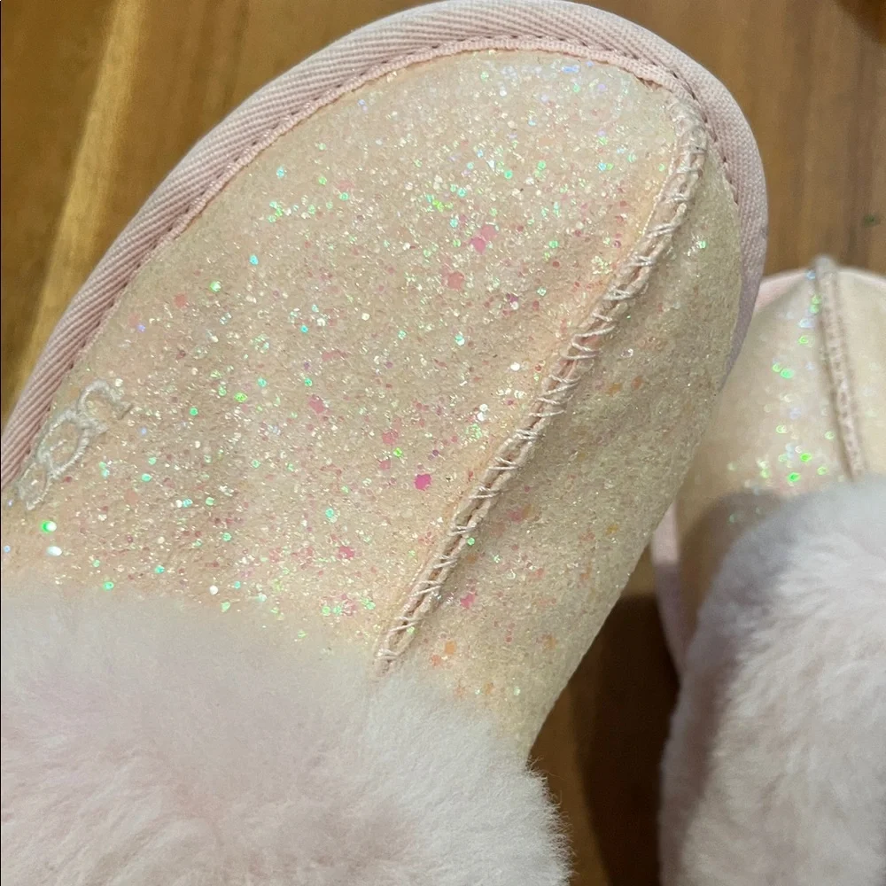 UGG Pink Fluffy Slippers with Glitter - Picture 6 of 7